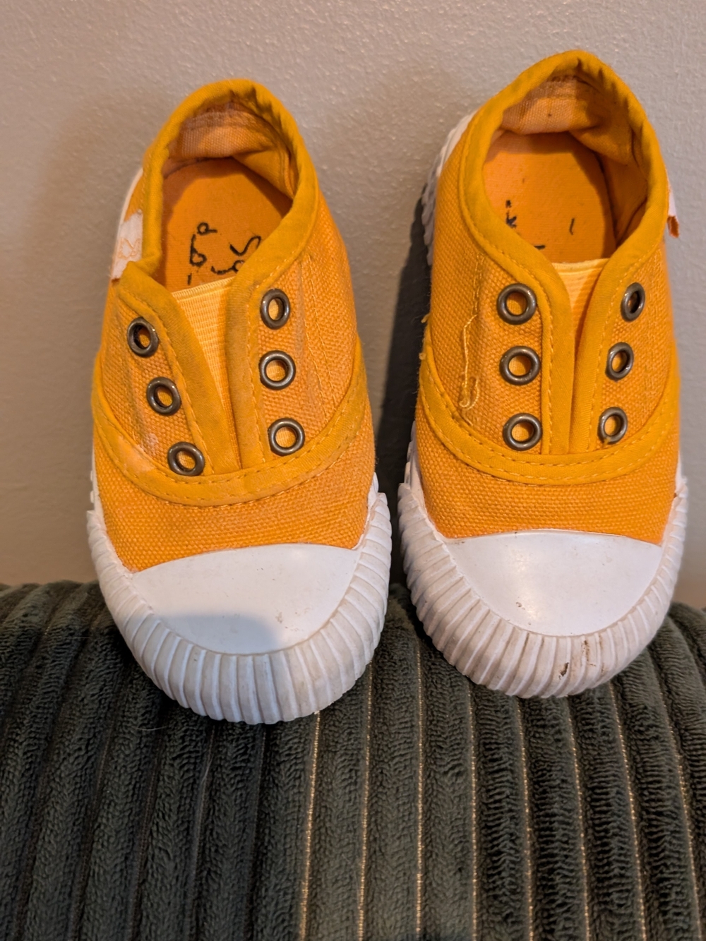 Me & Henry Kids Slip-On Canvas Sneakers in Bright Yellow 22/160